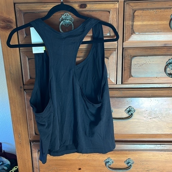 All In Motion Women’s Black Tank Top Size XXL NWT - Picture 4 of 6